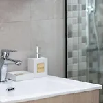 Lena's דירה העיירה רתימנו