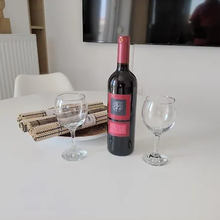 Апартаменти Lena's Ретимно (Крит)