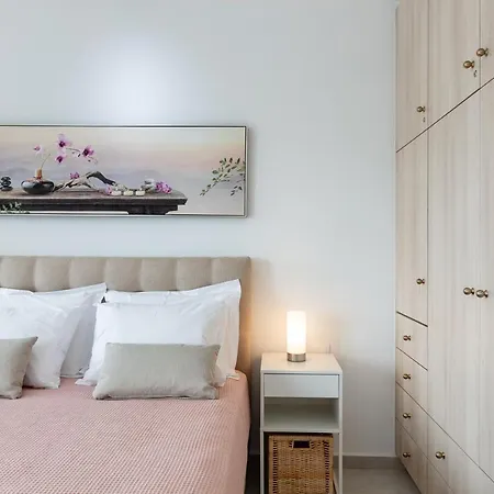 Апартаменти Lena's Ретимно (Крит)